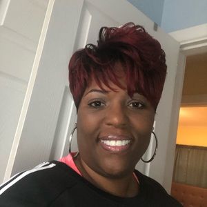 Meet your Posher, Nikki